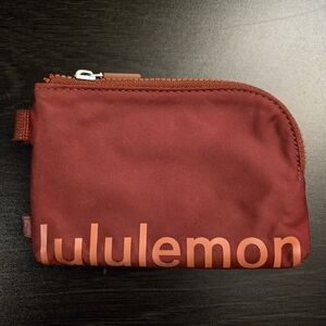 Lululemon Clippable Card Pouch Maroon X Pink